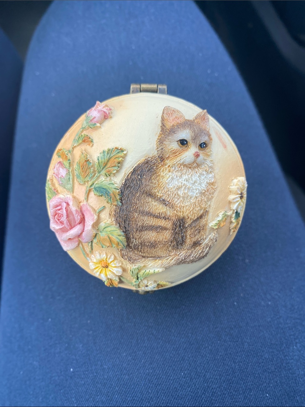 Vintage Avon Cat Mirror Compact Box with Pink Rose Accent NEW IN BOX